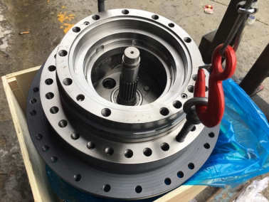 DH220-5行走牙（yá）箱