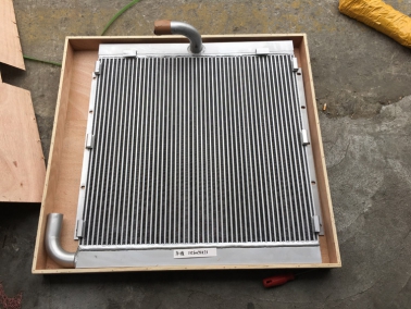 HD700-7液壓油（yóu）散（sàn）熱器（qì）
