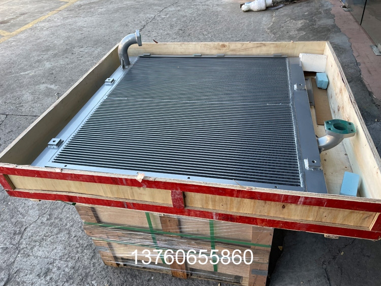 CAT374D液（yè）壓油散熱器